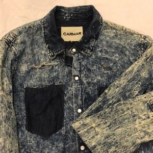 Carmax distressed chambray small